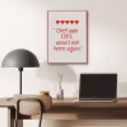 Tekst - Rood - Hartjes PET vilt klein -sfeer5