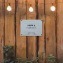 Papa's Garage met auto tuinposter los doek klein -sfeer1