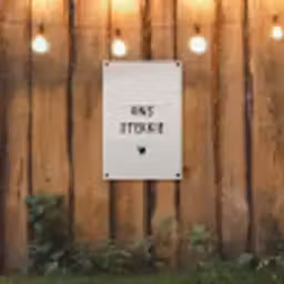 onsstekkie-beige tuinposter los doek klein -sfeer1