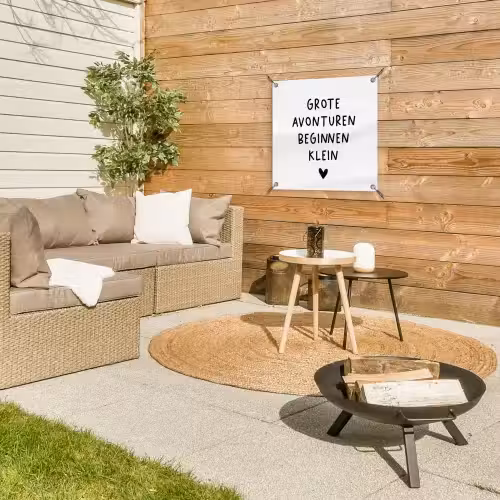 Spreuken - Grote avonturen beginnen klein - Quotes tuinposter los doek klein -sfeer4