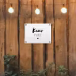 Quotes - Knus plekje - Tuin - Tekst tuinposter los doek klein -sfeer1