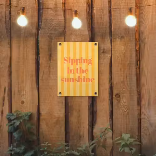 Gestreept - Geel - Sunshine - Letters tuinposter los doek klein -sfeer1
