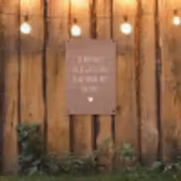 Wat je allemaal met me doet - Spreuken - Quotes tuinposter los doek klein -sfeer1