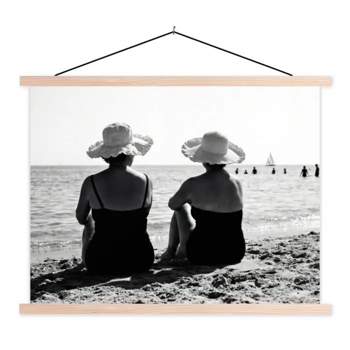 Vrouwen - Zonnehoed - Strand - Zwart - Wit textielposter latten blank klein -3d