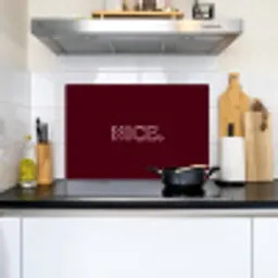 Bordeaux - Nice - minimalistisch Inductie beschemer met haakjes klein -sfeer2