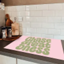 Chase greatness - Groen - Roze - Retro Inductie beschermer vinyl 3mm klein -sfeer3