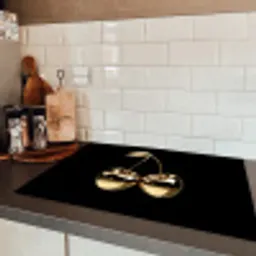 Kersen - Zwart - Goud - Chrome Inductie beschermer vinyl 3mm klein -sfeer3