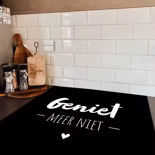 Geniet meer niet - Quotes - Genieten - Tekst Inductie beschermer vinyl 3mm middel -sfeer3