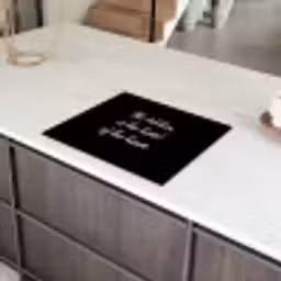 Spreuken - Koken - Thuis - The kitchen is the heart of the home - Quotes Inductie beschermer vinyl 3mm groot -sfeer8