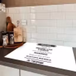 Spreuken - Hotel papa - Quotes - Vader Inductie beschermer vinyl 3mm klein -sfeer3