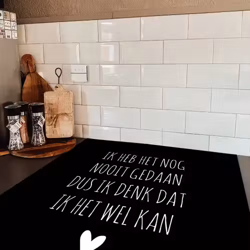 Spreuken - Ik heb het nog nooit gedaan dus - Quotes Inductie beschermer vinyl 3mm middel -sfeer3