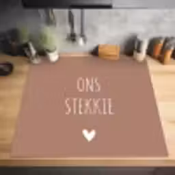 Spreuken - Ons stekkie - Quotes Inductie beschermer vinyl 3mm middel -sfeer5