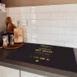 Spreuken - Quotes Mama Je Hebt Ons Al - Moeder - Moederdag cadeau voor mama - Goud Inductie beschermer vinyl 3mm klein -sfeer3