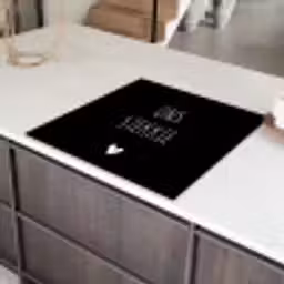 Quotes - Stekkie - Ons stekkie Inductie beschermer vinyl 3mm middel -sfeer8