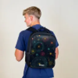 Sterren - Planeten - Kleurrijk Rugzak - Zwart middel -sfeer8