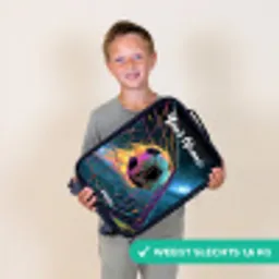 Neon - Net - Voetbal - Kleurrijk Kinderkoffer - Zwart klein -sfeer4_NL