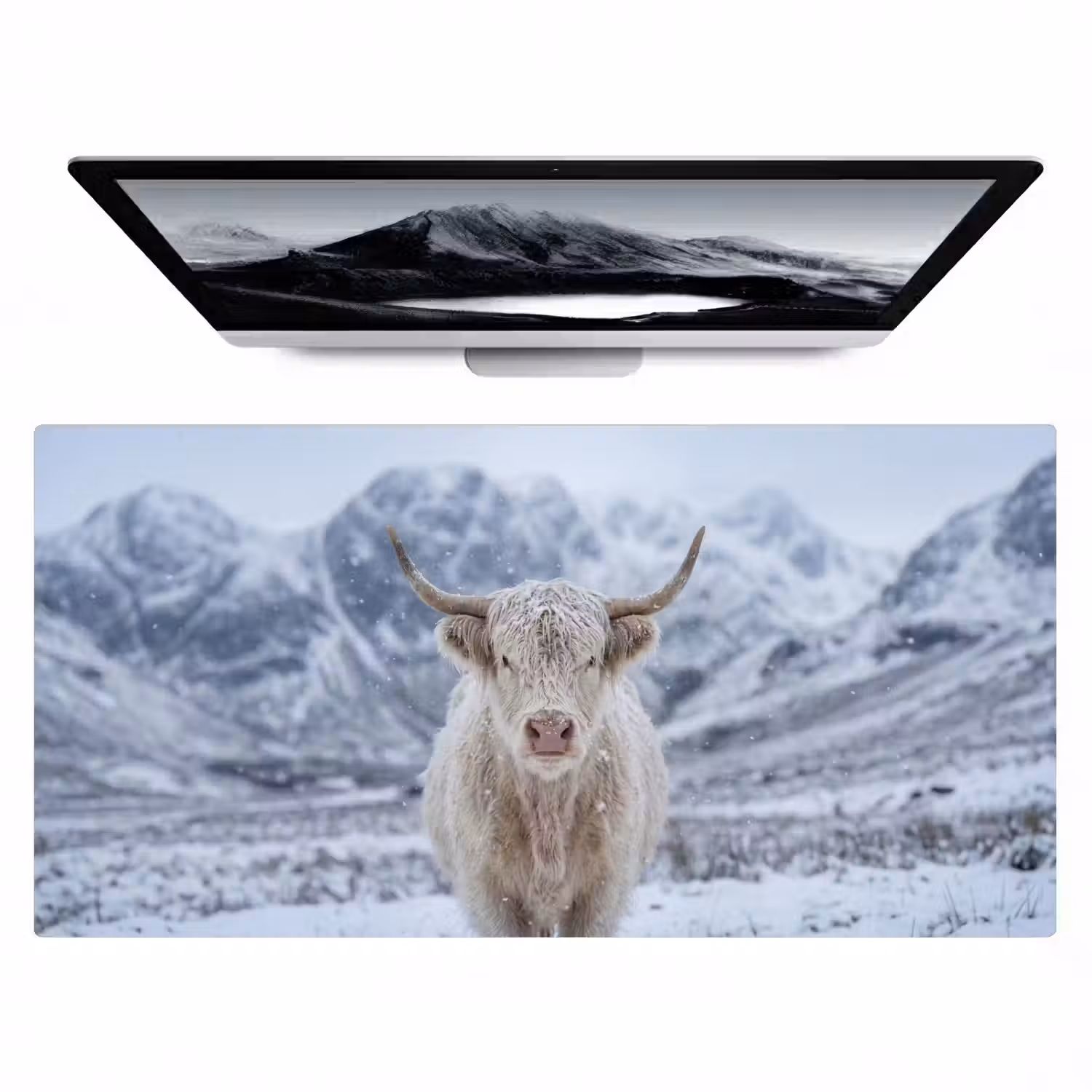 Schotse Hooglander - Sneeuw - Bergen - Winter Muismat XXL klein -zzz3d