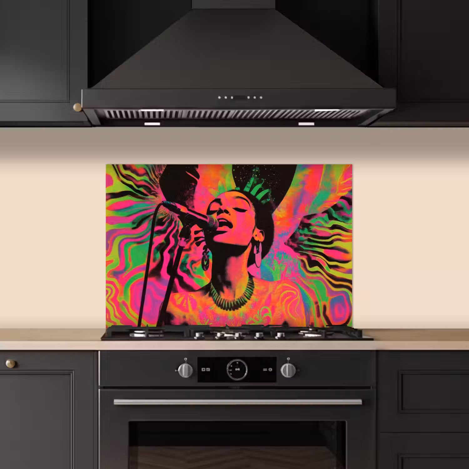 Neon - Vrouw - Microfoon keuken achterwand spatscherm klein -sfeer1
