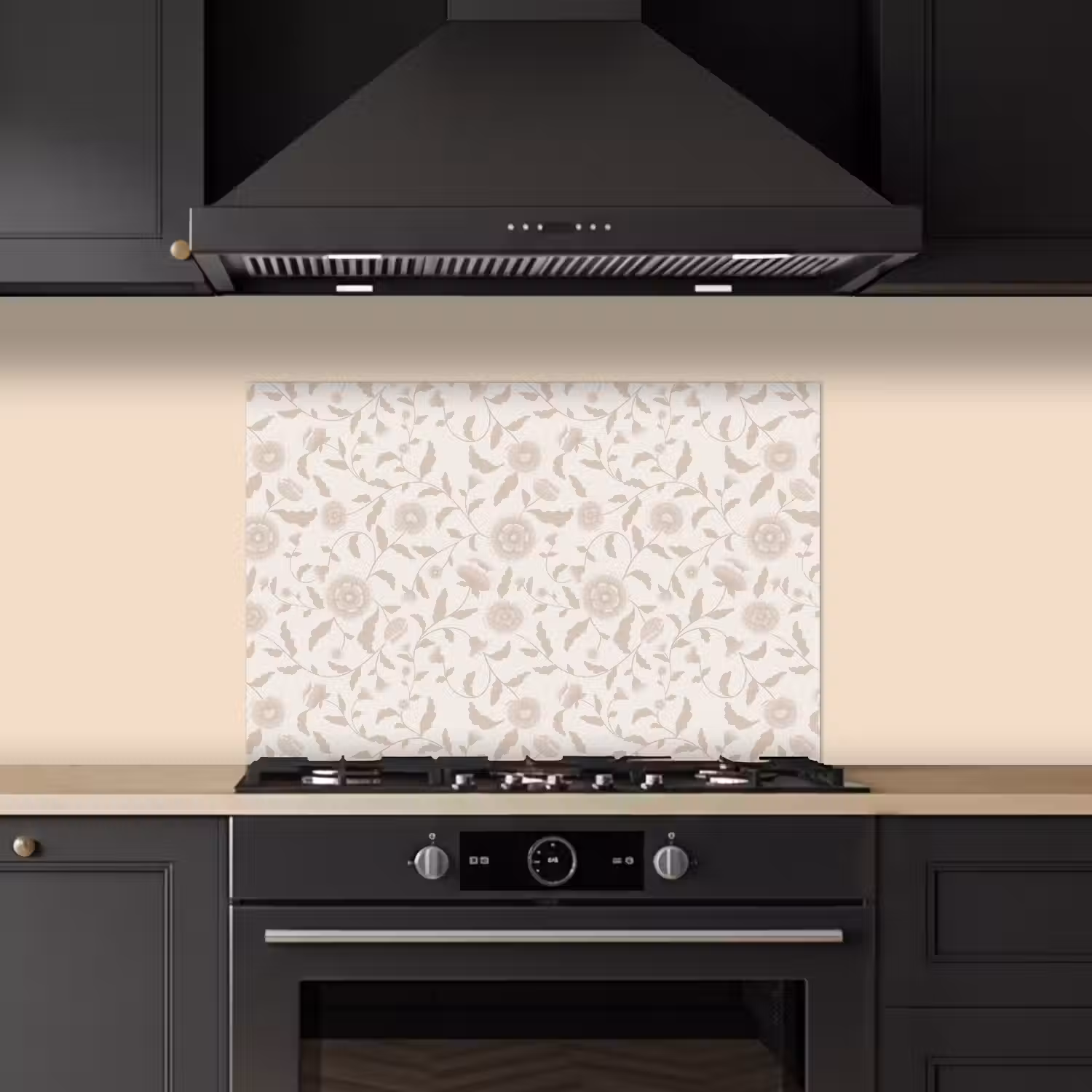 Sierlijk - Bloemen - Beige keuken achterwand spatscherm klein 900 -sfeer1