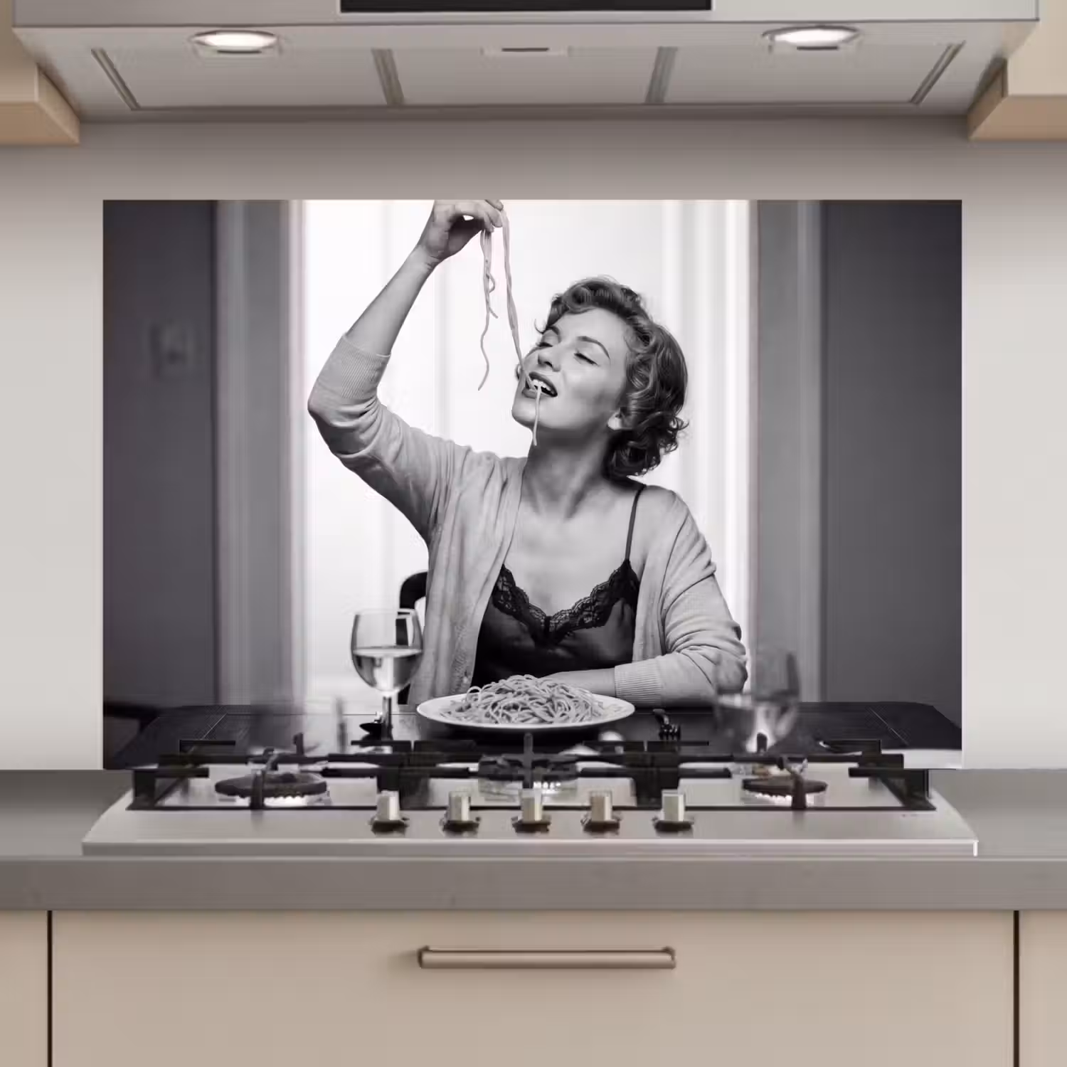 Vrouw - Spaghetti - Zwart - Wit keuken achterwand spatscherm klein -3d_website