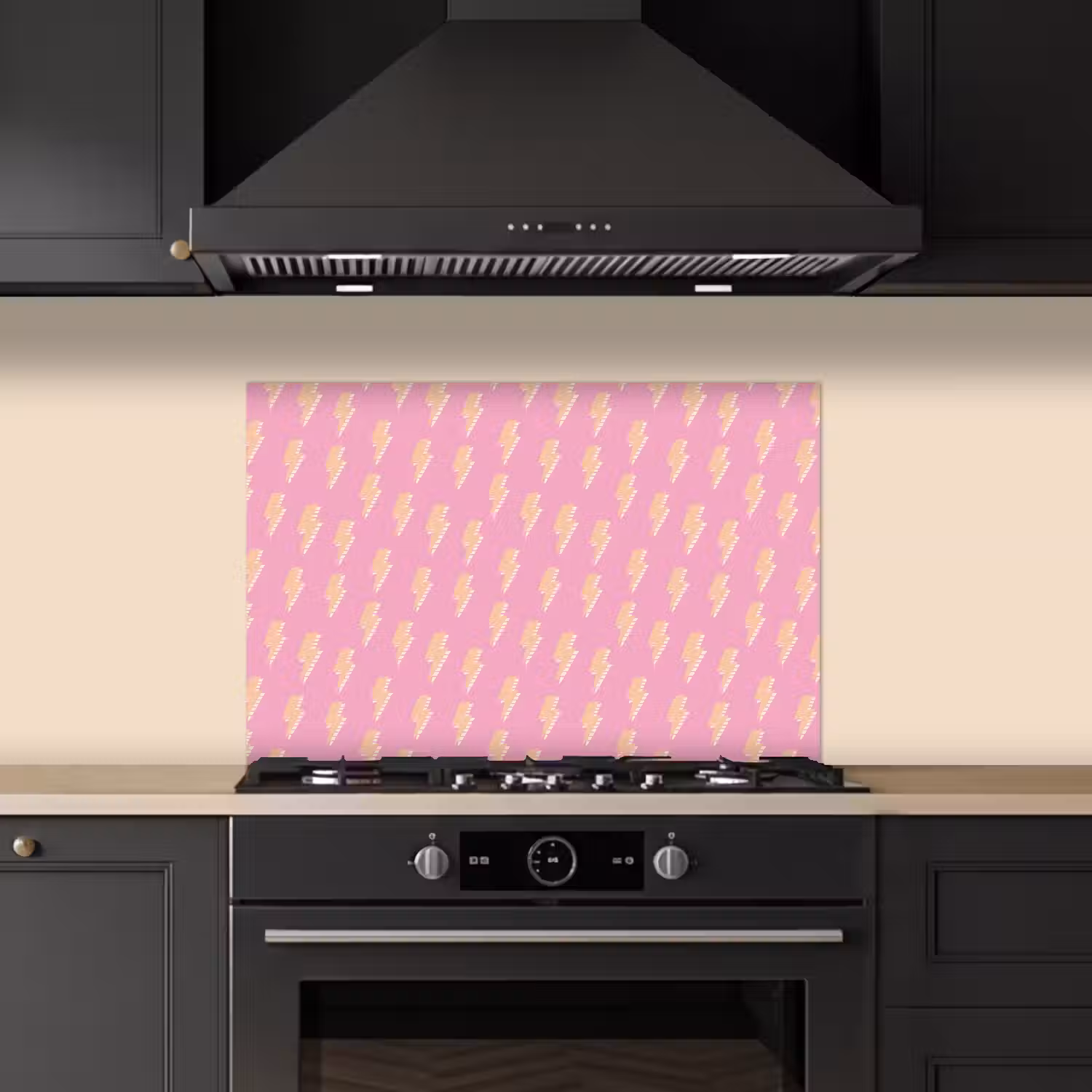 Geel - Bliksem - Roze keuken achterwand spatscherm klein 900 -sfeer1