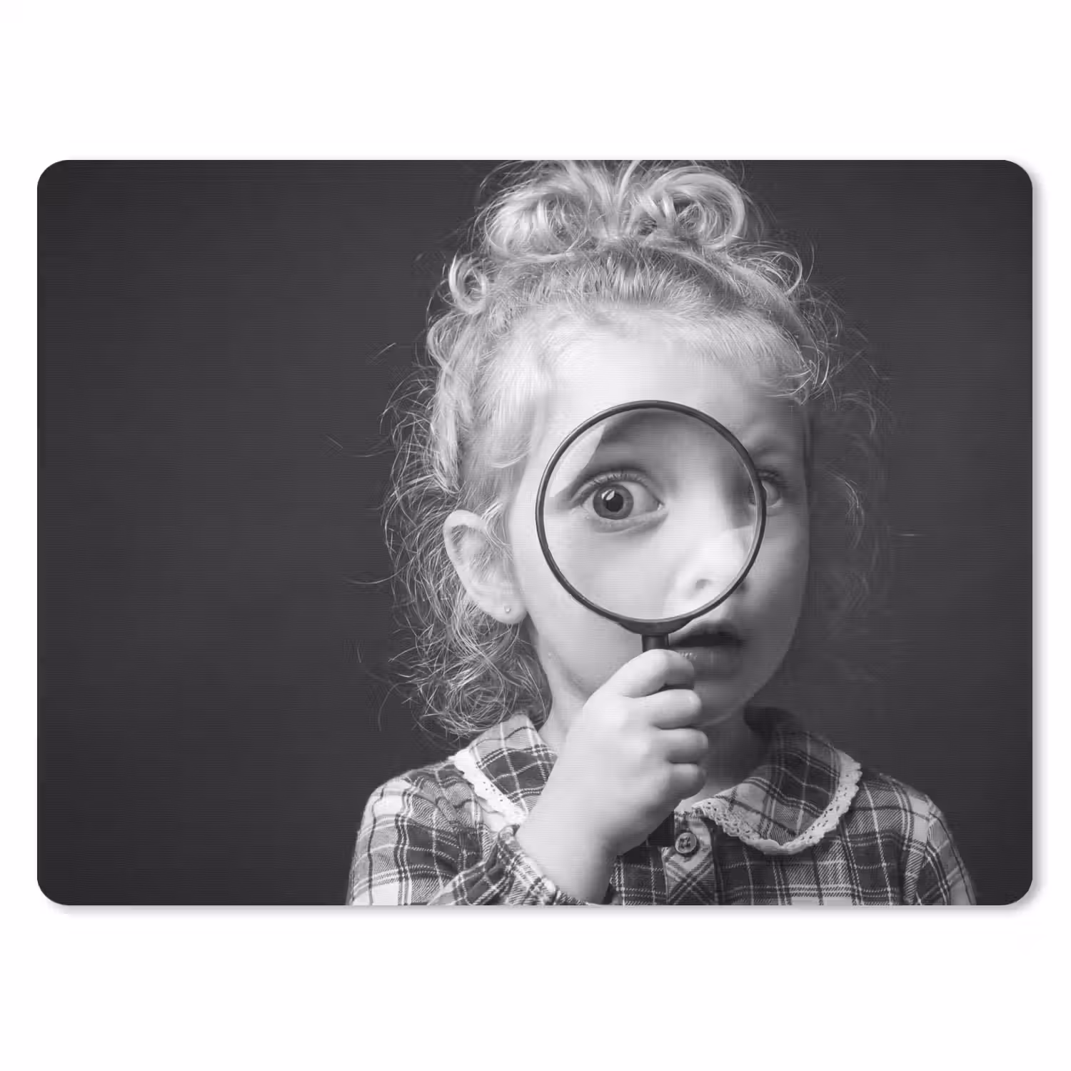 Kind - Vergrootglas - Portret - Zwart-wit muismat rubber klein -3d