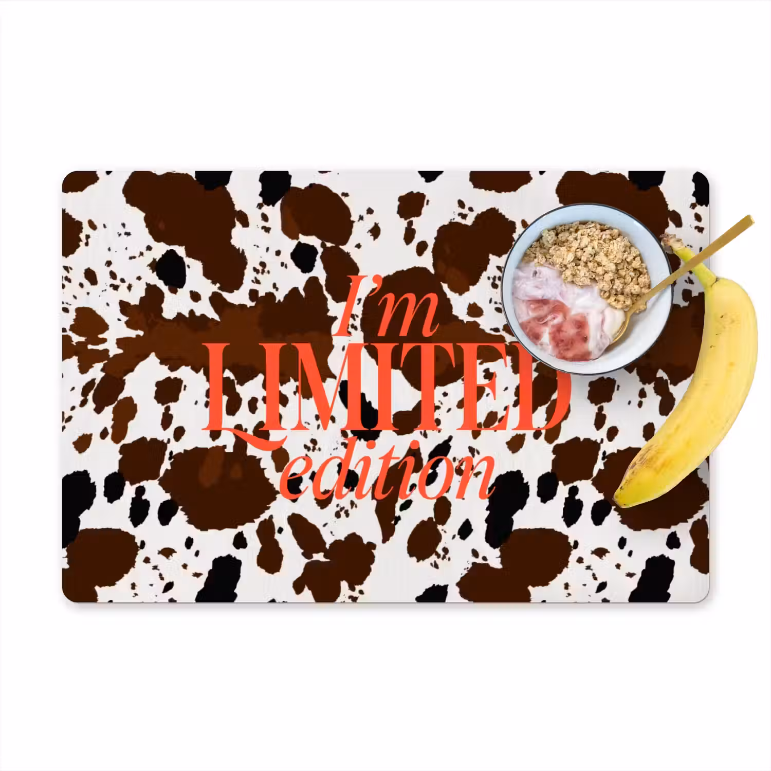 Koeienprint - Limited edition - Rood Placemat vinyl groot -zzzproduct_Kitchenyeah-website