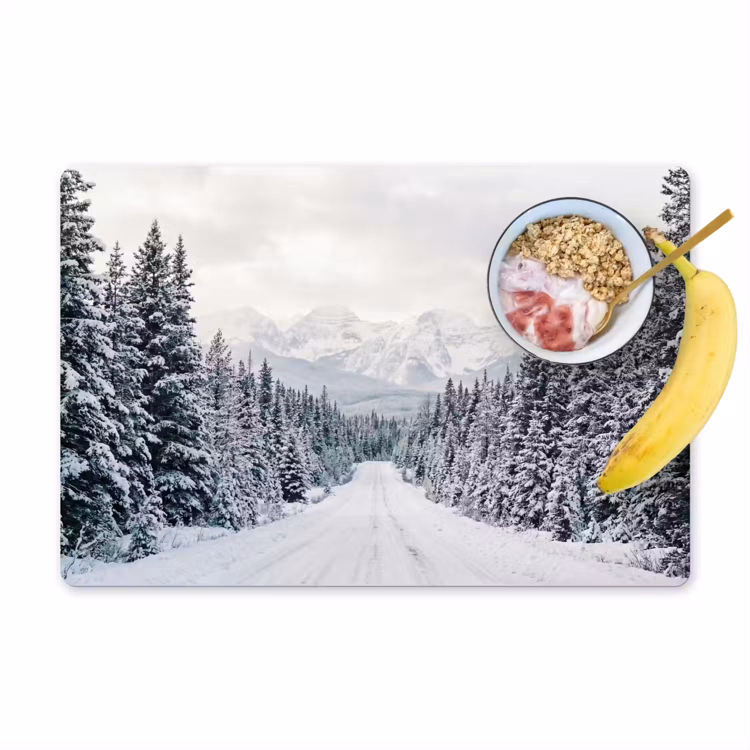 Weg - Sneeuw - Naaldbos - Winter - Avontuurlijk Placemat vinyl groot -zzzproduct_Kitchenyeah-website