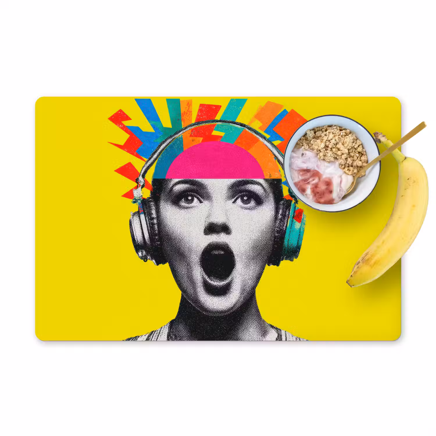 Vrouw - Koptelefoon - Geel Placemat vinyl groot -zzzproduct_Kitchenyeah-website