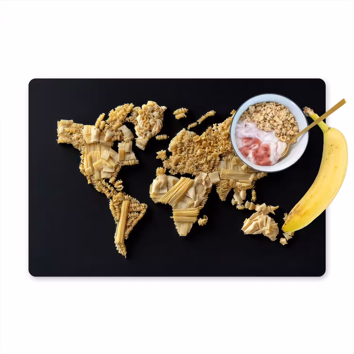 Wereldkaart - Pasta - Zwart Placemat vinyl groot -zzzproduct_Kitchenyeah-website