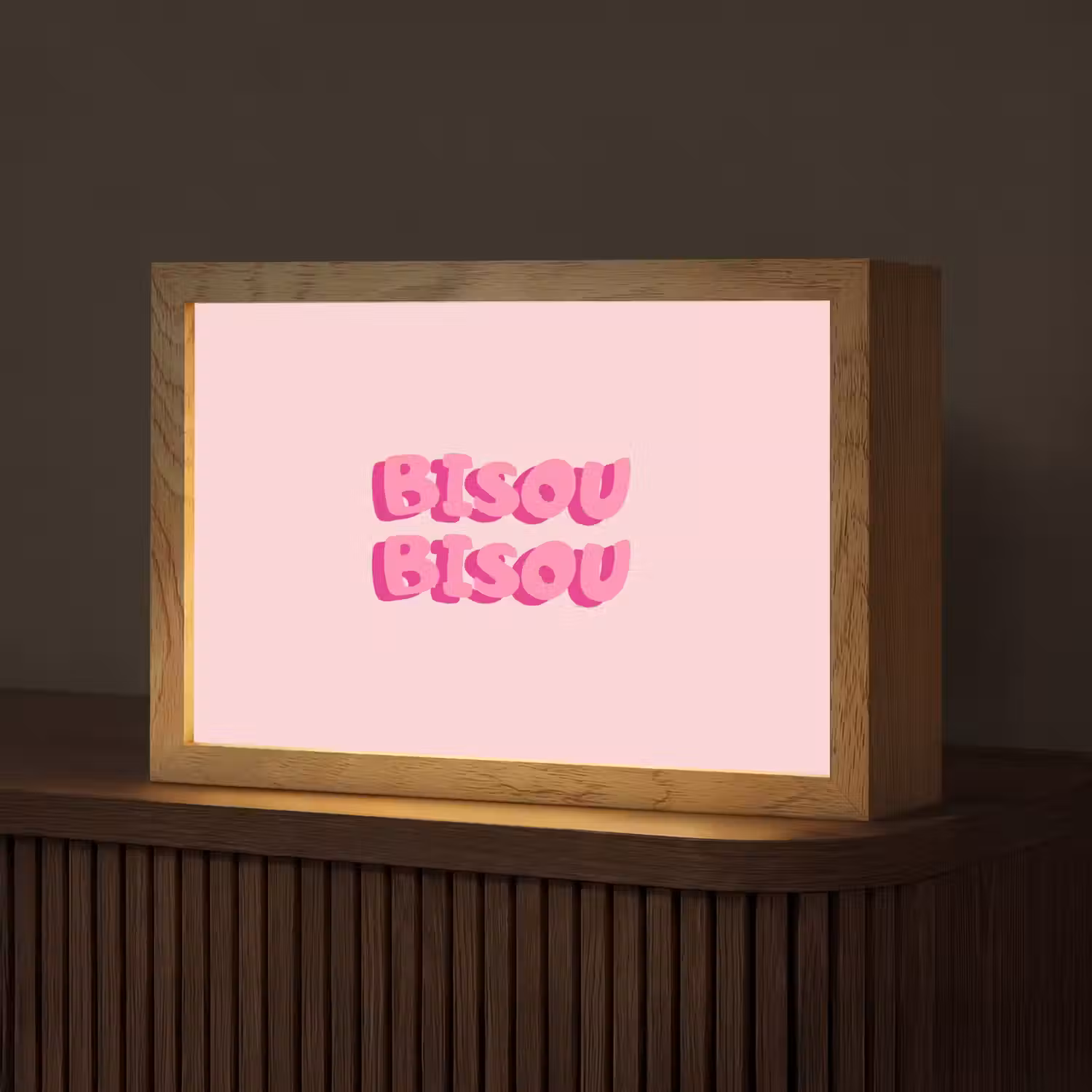 Bisou - Roze - Dikke letters Light Box met kabel (Tafellamp) klein -z3d_website