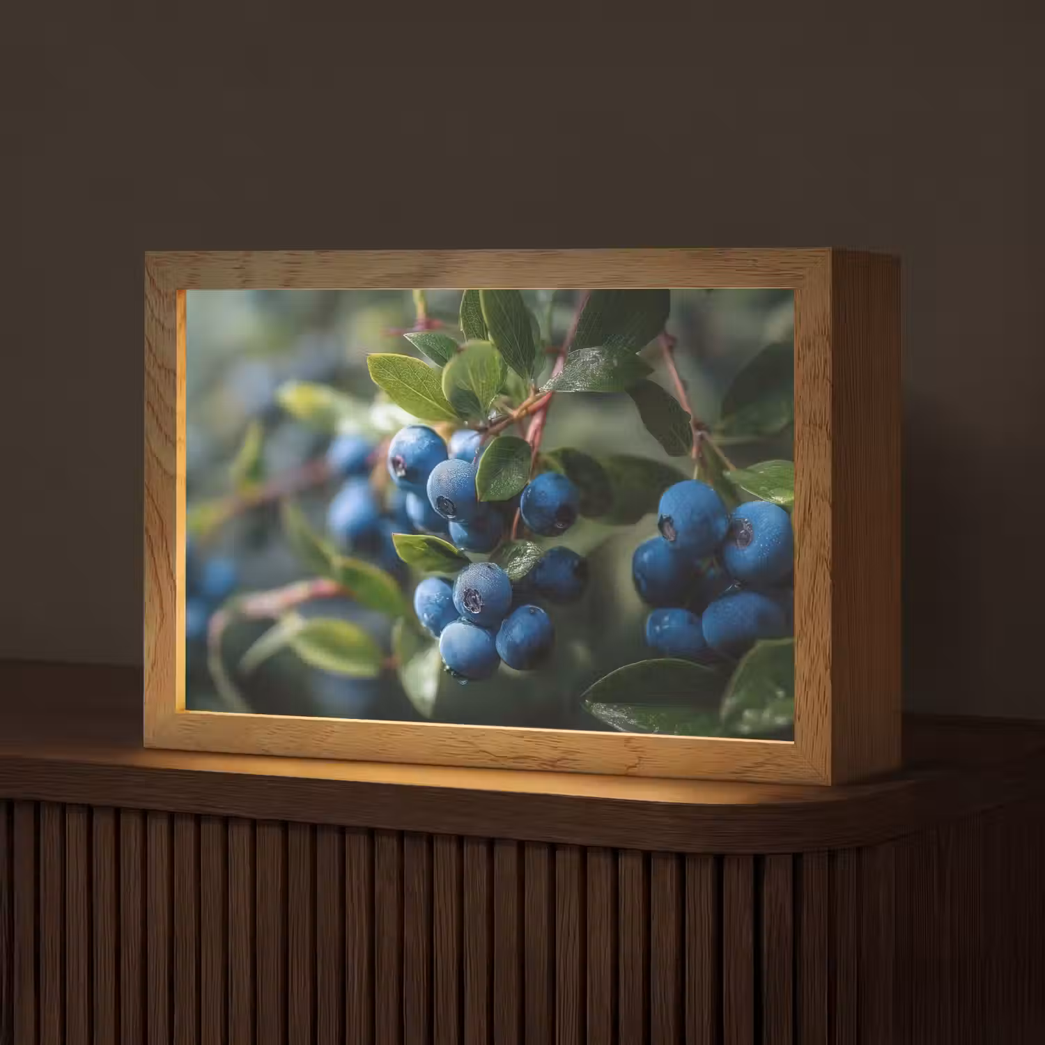 Blauwe bessen - Dauwdruppels - Natuurlijk licht Light Box met kabel (Tafellamp) klein -z3d_website