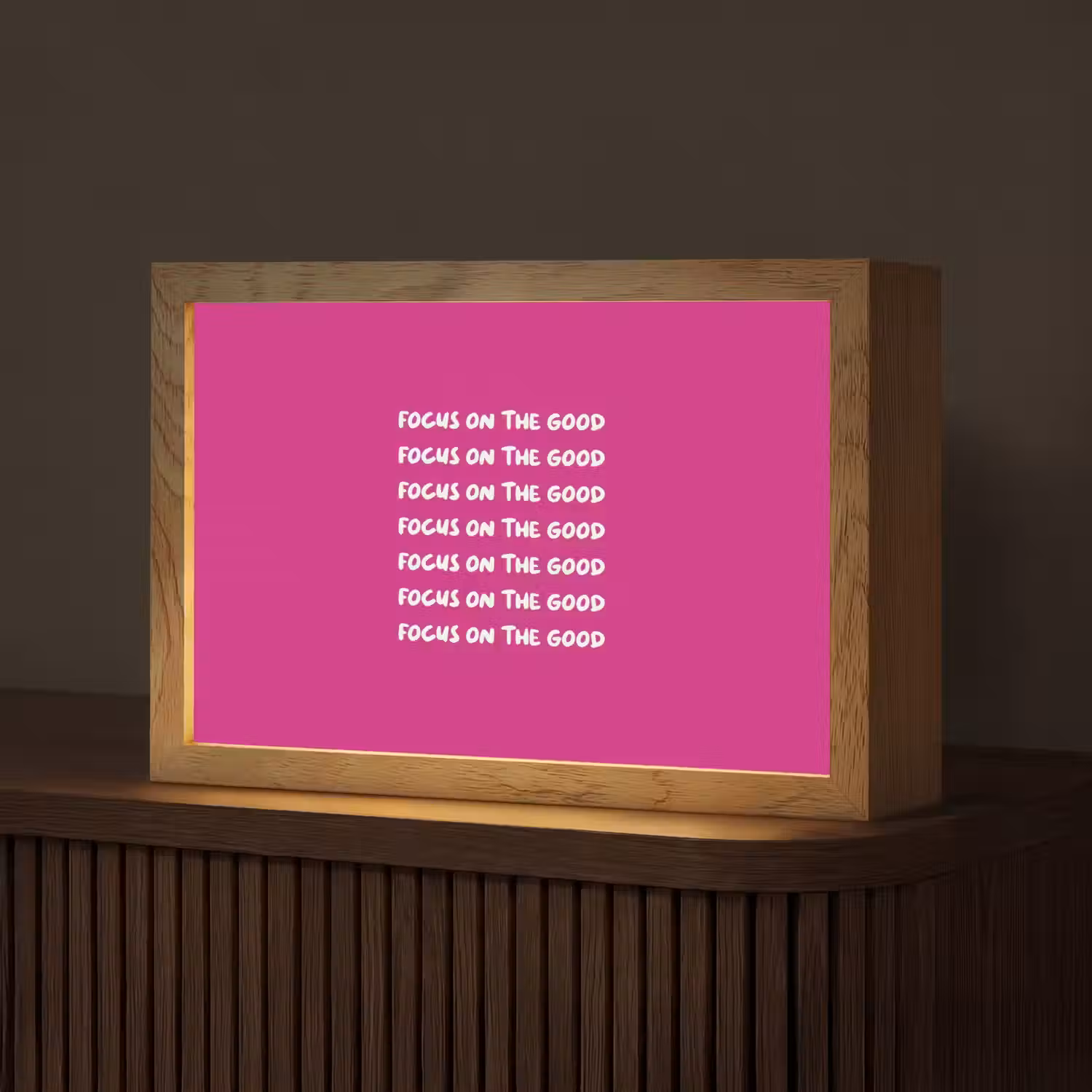 Focus on the good - Roze - wit Light Box met kabel (Tafellamp) klein -z3d_website