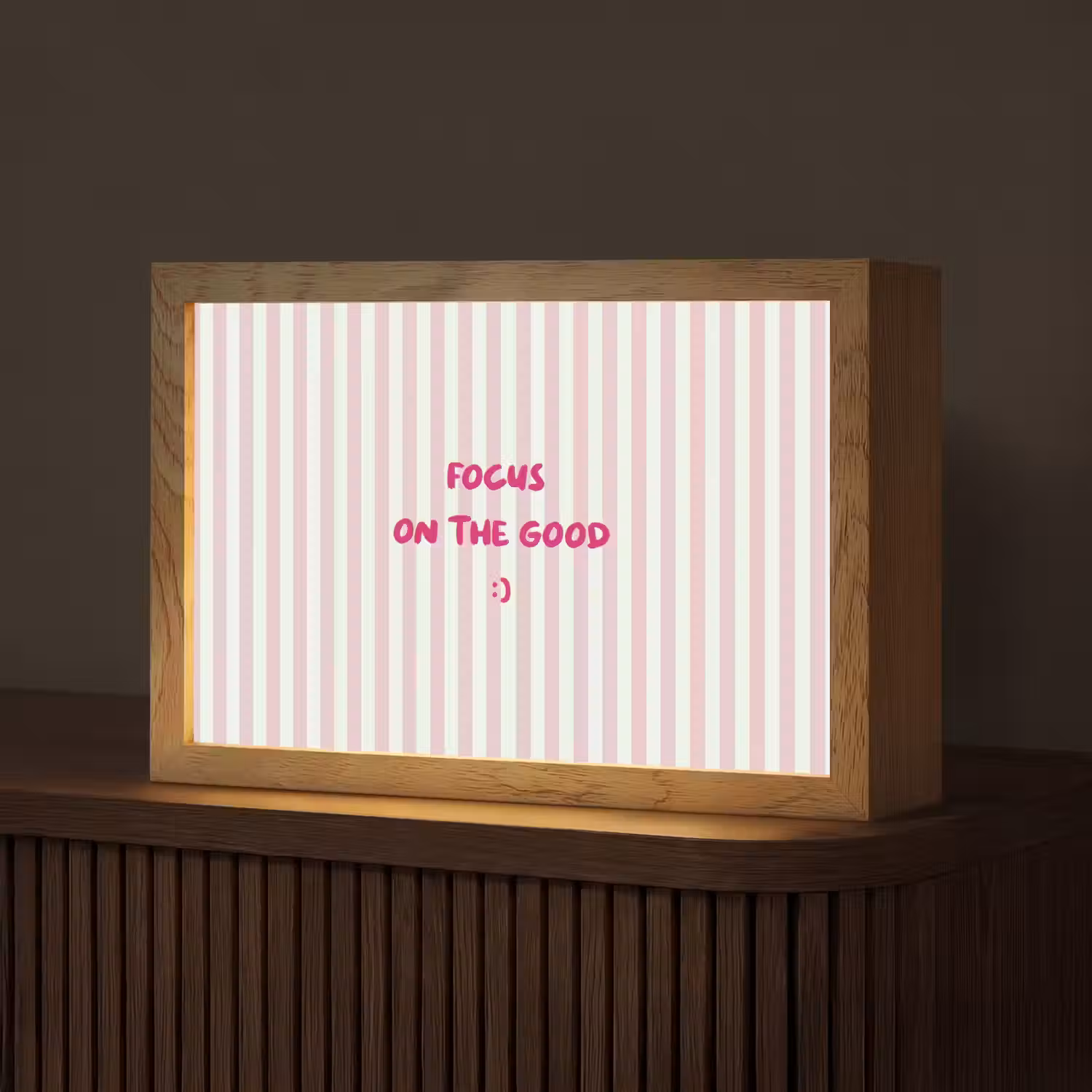 Focus on the good - Strepen - Roze - Smiley Light Box met kabel (Tafellamp) klein -z3d_website