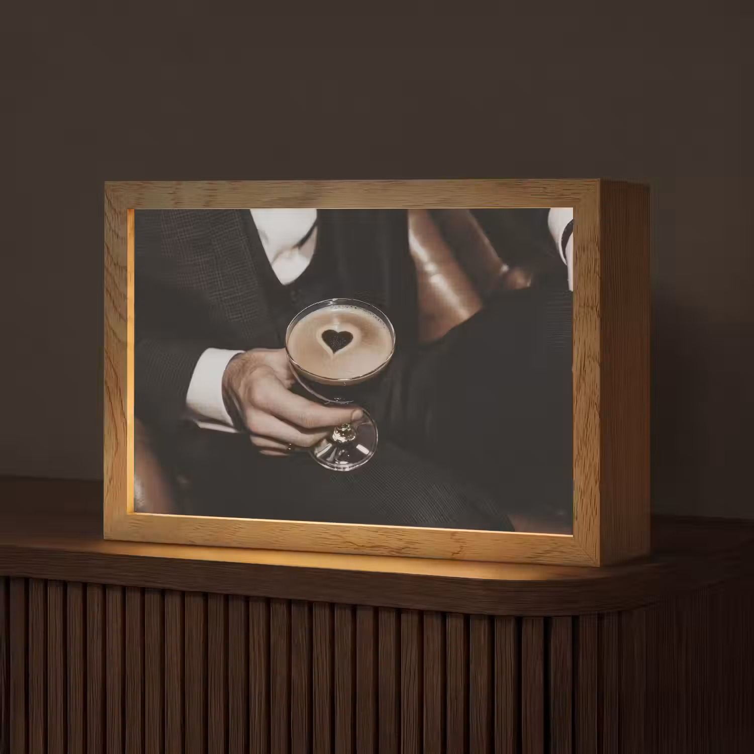 Hartje - Cocktail - Espresso Martini - Hand Light Box met kabel (Tafellamp) klein -z3d_website