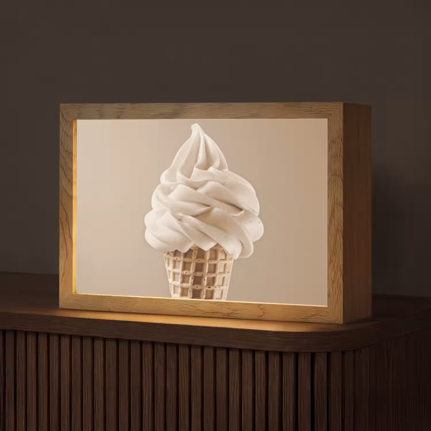 IJs - Softijs - Romig - Hoorntje - Beige Light Box met kabel (Tafellamp) klein -z3d_website