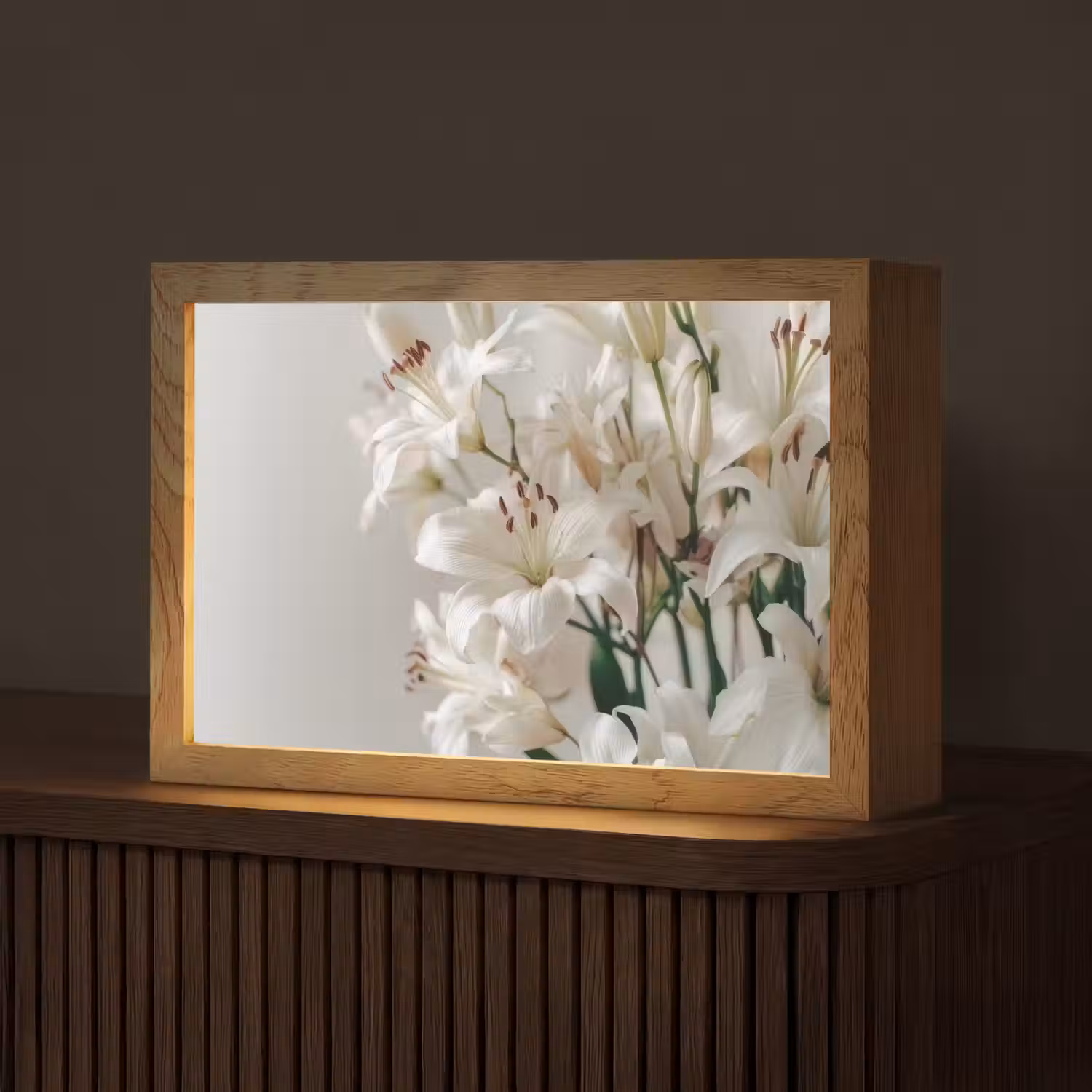 Lelies - Boekte - Wit - Meeldraden Light Box met kabel (Tafellamp) klein -z3d_website