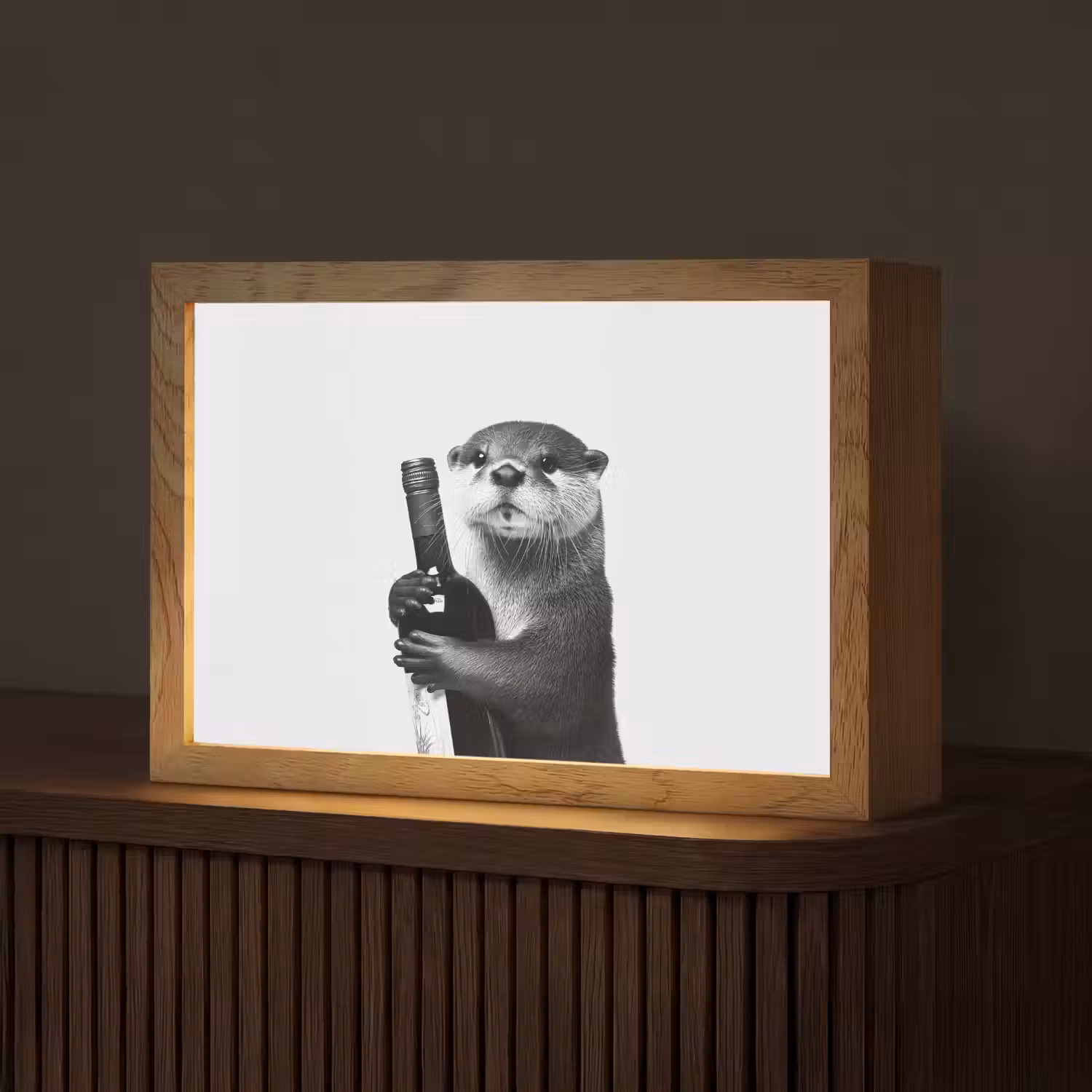Wijnfles - Otter - Zwart Light Box met kabel (Tafellamp) klein -z3d_website