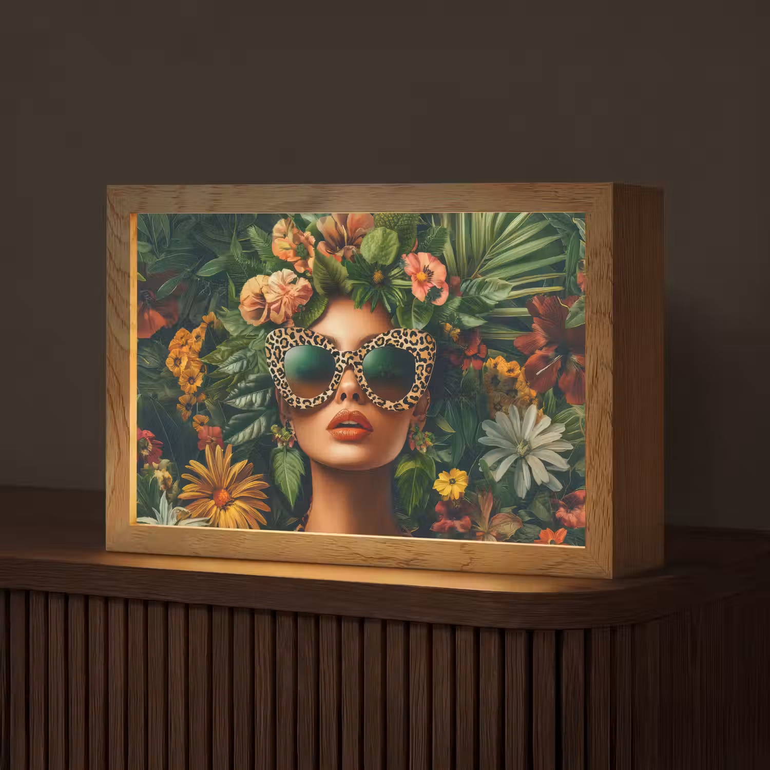 Vrouw - Panterprint - Jungle - Natuur - Luxe Light Box met kabel (Tafellamp) klein -z3d_website
