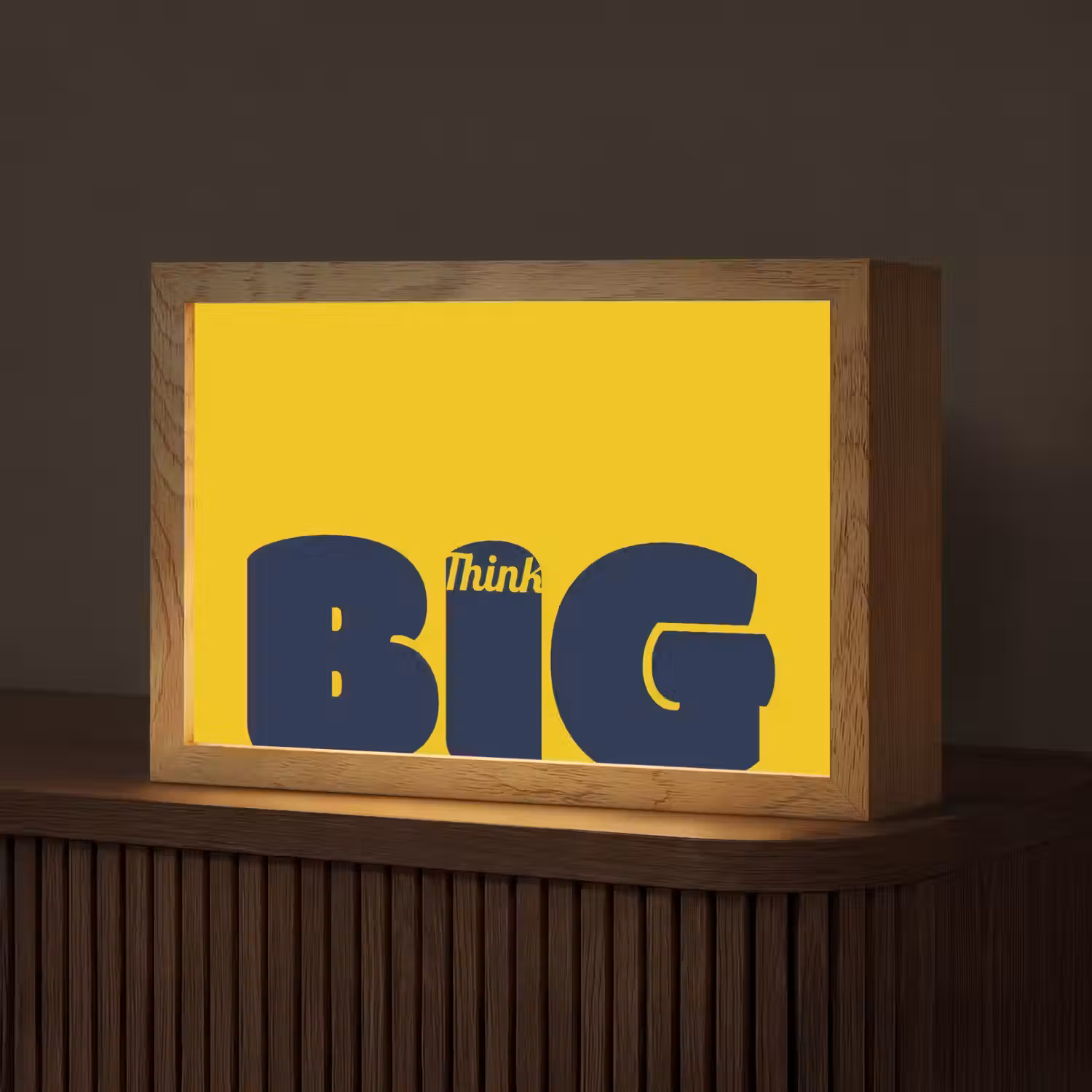 Geel - Think big - Grafisch Light Box met kabel (Tafellamp) klein -z3d_website