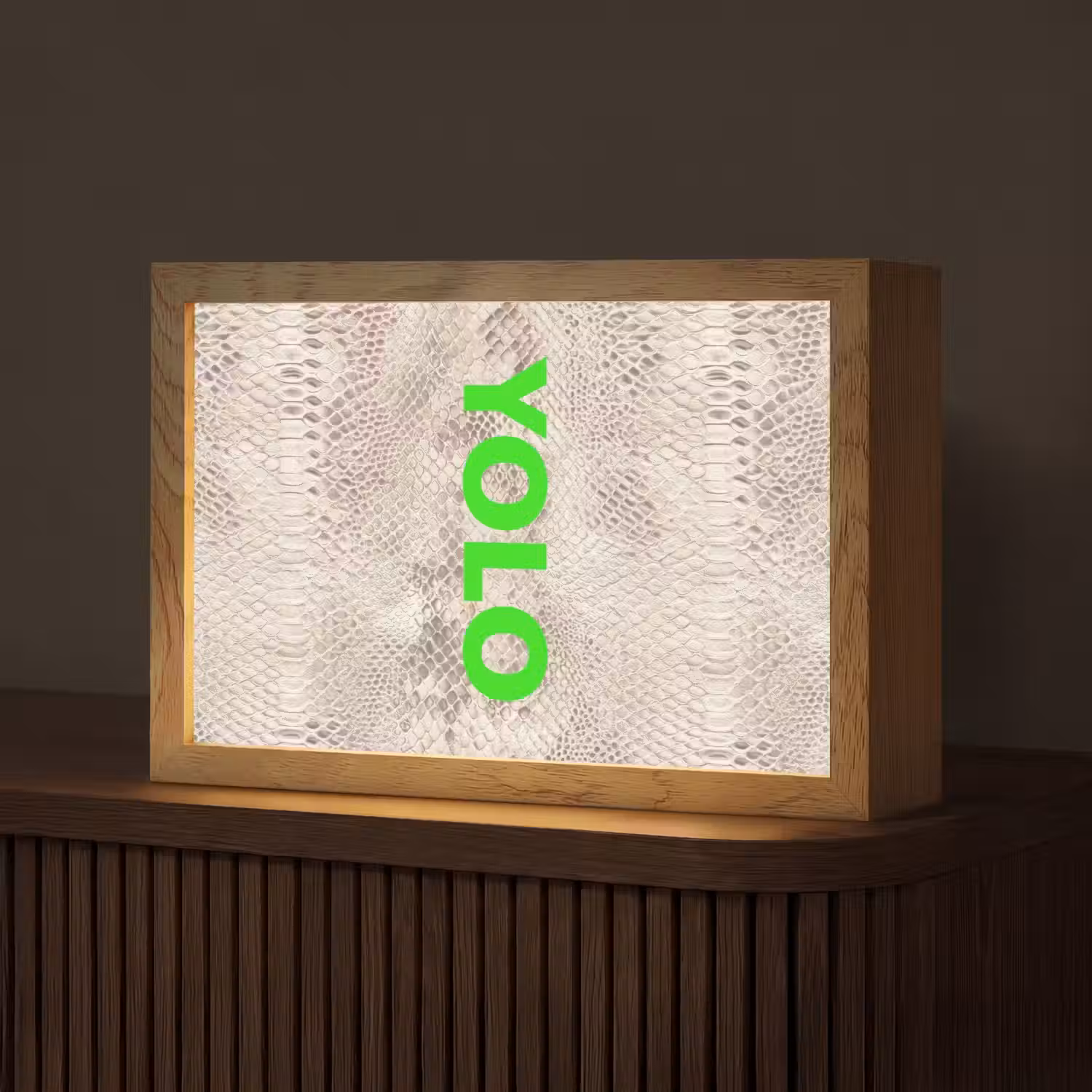 YOLO - Groen - Neon - Slangenprnt Light Box met kabel (Tafellamp) klein -z3d_website