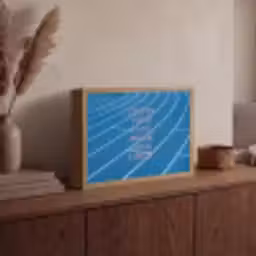 Atletiekbaan - Blauw - Tekst -Roze Light Box met batterij (Wandlamp) middel -sfeer2