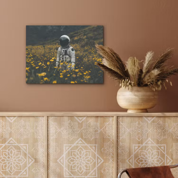 Astronaut - Bloemen - Veld - Geel PET vilt klein -sfeer4