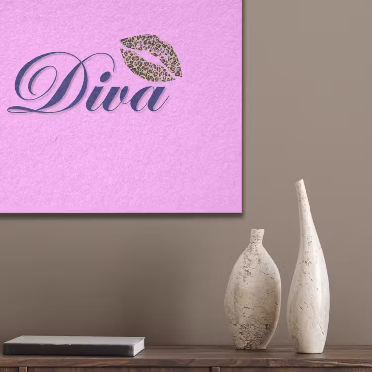 Diva - Lip - Panterprint - Roze PET vilt klein -sfeer6_closeup