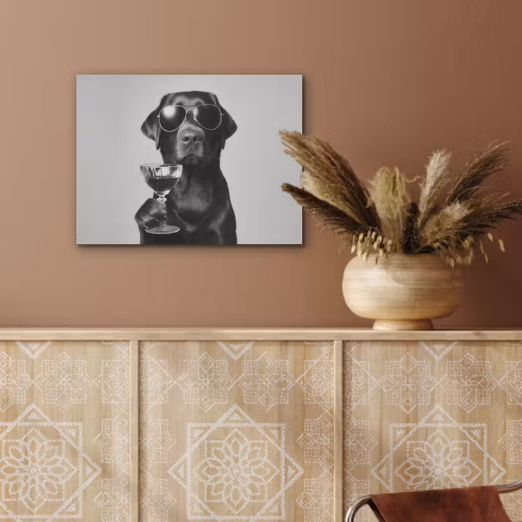 Hond - Zwart - Wijnglas - Zonnebril PET vilt klein -sfeer4