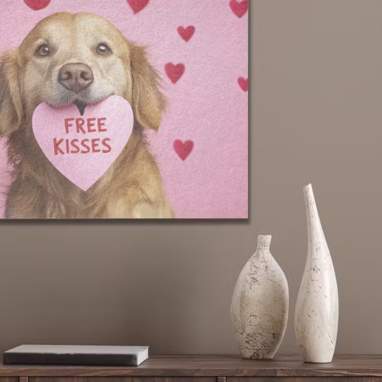 Hond - Kiss- Valentijn - Hartjes PET vilt klein -sfeer6_closeup