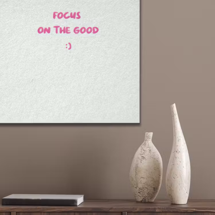 Focus - Beige - Roze - Smiley PET vilt klein -sfeer6_closeup