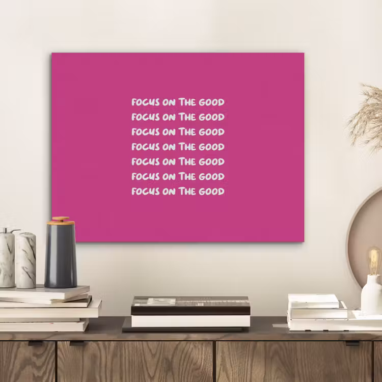 Focus on the good - Roze - wit PET vilt klein -sfeer1