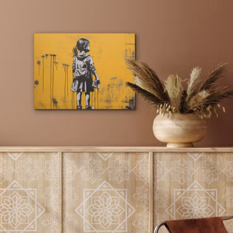 Meisje - Boek - Gele Muur - Graffiti PET vilt klein -sfeer4