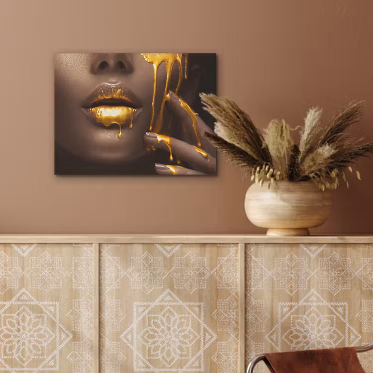 Goud - Vrouw - Verf - Lippen - Luxe PET vilt klein -sfeer4